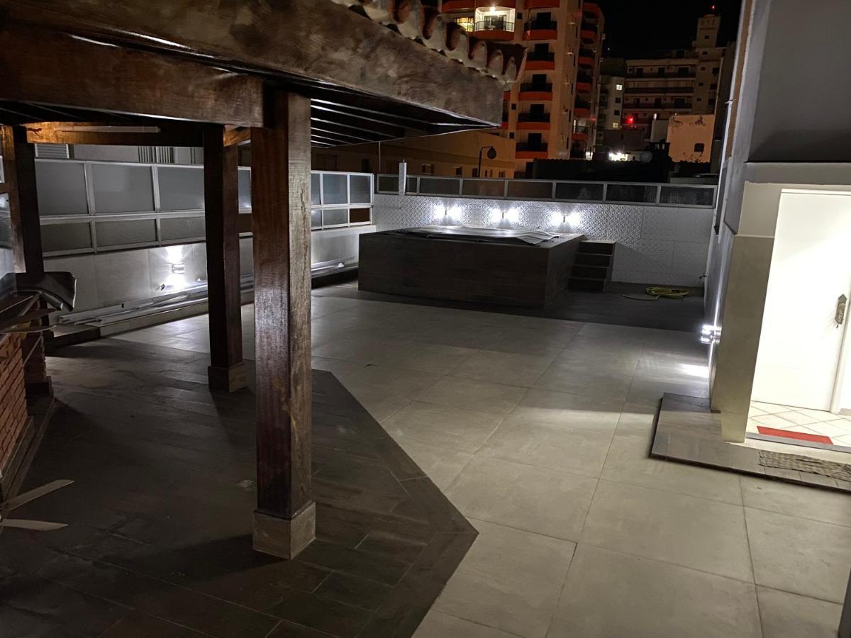 Cobertura Guaruja Apto Com Jacuzzi E Churrasqueira ภายนอก รูปภาพ