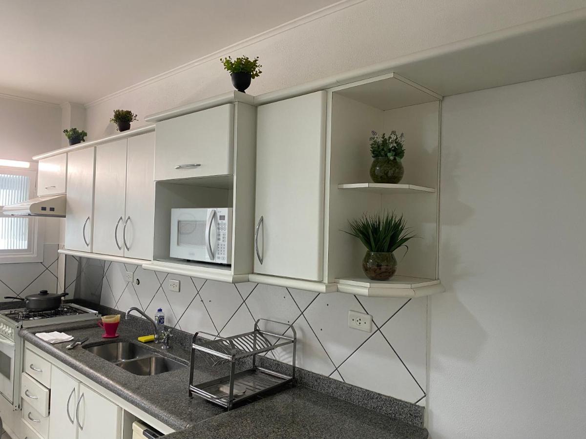 Cobertura Guaruja Apto Com Jacuzzi E Churrasqueira ภายนอก รูปภาพ